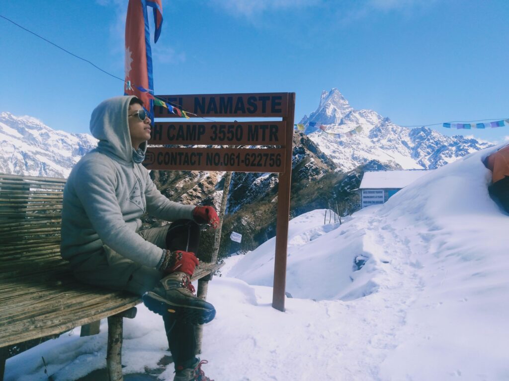 Trekking IN Nepal , Budget traveller Garib Trevor Morrow travel Dude Approved travel yatri Mardi himal , local guide