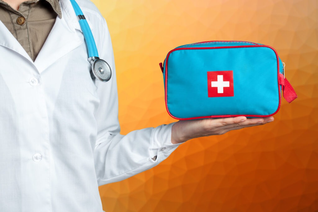 Why you should choose travel medical insurance